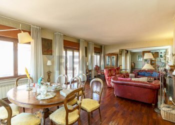 Sala da pranzo - Apartment Via Gabriele D'annunzio
 
33, Catania - photo 12