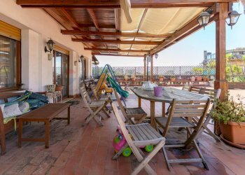 Terrazza - Apartment Via Gabriele D'annunzio
 
33, Catania - photo 48