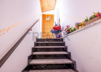 Scale - Quadrilocale via francavilla
 
122, Taormina - foto 2