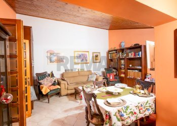 Sala da pranzo - Quadrilocale via francavilla
 
122, Taormina - foto 7