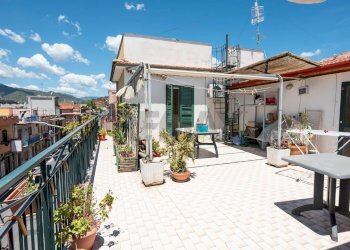 Terrazza - Quadrilocale via francavilla
 
122, Taormina - foto 15