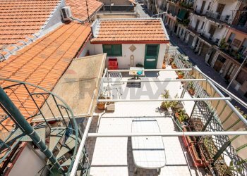 Edificio all\'aperto - Quadrilocale via francavilla
 
122, Taormina - foto 20