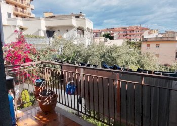 Balcone - Appartamento Via Noviziato Casazza
 
62, Messina - foto 9