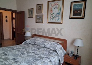Camera / camera da letto - Three-room apartment Roma - photo 3