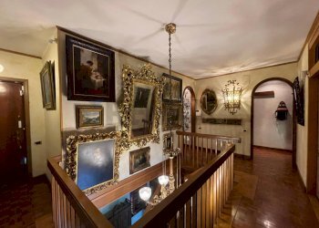 Hall / corridoio - Apartment Via Laurentina
 
488, Roma - photo 25