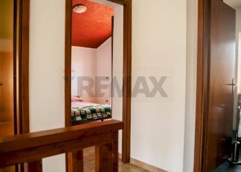 Hall / corridoio - Villa Via Marco Polo
 
7, Lariano - foto 15