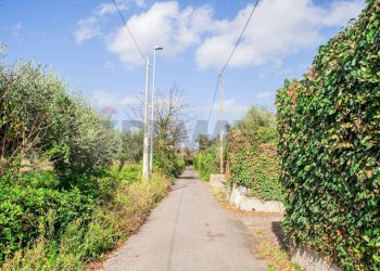 Giardino - Villa Via Marco Polo
 
7, Lariano - foto 22