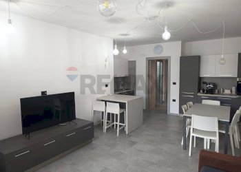 Sala da pranzo - Villa a Schiera Via dello Scirocco
 
12, Manfredonia - foto 1