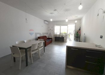 Sala da pranzo - Villa a Schiera Via dello Scirocco
 
12, Manfredonia - foto 16