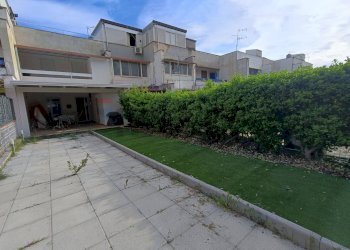 Edificio all\'aperto - Villa a Schiera Via dello Scirocco
 
12, Manfredonia - foto 55