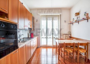 Cucina - Quadrilocale Via Madonna delle Grazie
 
3, Trecate - foto 8