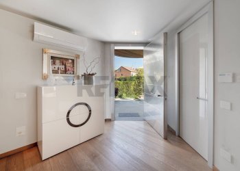 Lavanderia - Villa corso isonzo
 
91, Seveso - photo 7