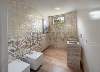 Bagno - Villa corso isonzo
 
91, Seveso - photo 16