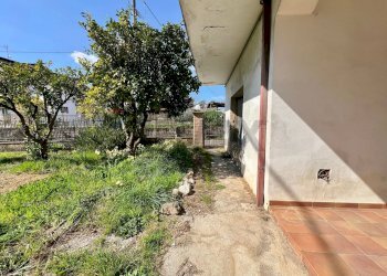 Giardino - Casa indipendente Caianello - foto 9