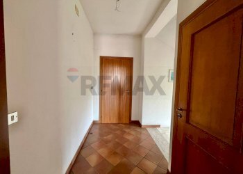 Hall / corridoio - Casa indipendente Caianello - foto 27