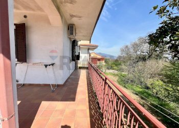 Balcone - Casa indipendente Caianello - foto 43