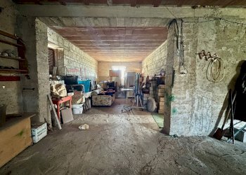 Dispensa di stoccaggio - Casa indipendente Caianello - foto 79