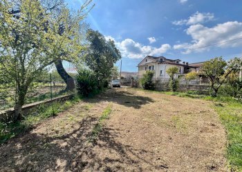 Giardino - Casa indipendente Caianello - foto 89