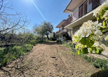 Giardino - Casa indipendente Caianello - foto 108