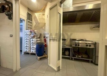 Cucina - Commercial Activity Via Miano
 
39, Napoli - photo 15