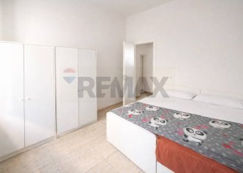 Camera / camera da letto - Trilocale Vico Dei Tinellari
 
9, Napoli - foto 6