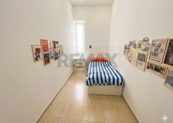 Camera / camera da letto - Trilocale Vico Dei Tinellari
 
9, Napoli - foto 9