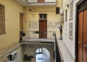 Edificio all\'aperto - Trilocale Napoli - foto 32