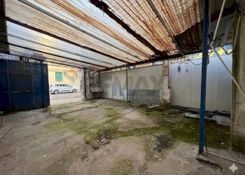 Parcheggio - Locale Commerciale Via Acate
 
35, Napoli - foto 5