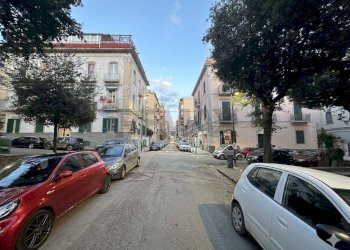 Edificio all\'aperto - Locale Commerciale Via Acate
 
35, Napoli - foto 10