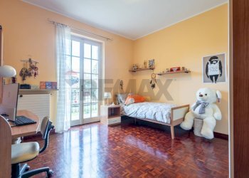 Camera / camera da letto - Villa via laghetto, Merate - foto 17