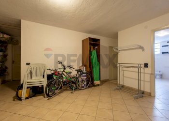 Stanza vuota - Villa via laghetto, Merate - foto 31