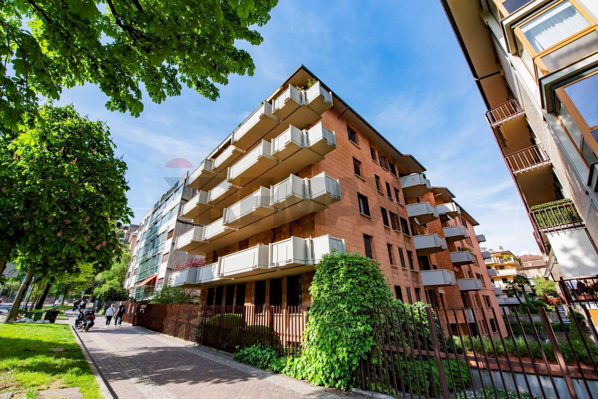 Edificio all\'aperto - Appartamento Viale vittorio Emanuele II
 
23, Bergamo - foto 1