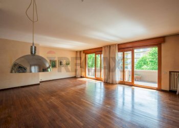 Stanza vuota - Appartamento Viale vittorio Emanuele II
 
23, Bergamo - foto 5