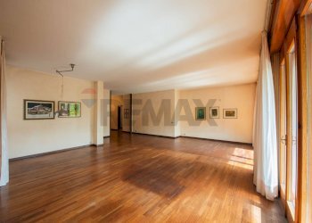 Stanza vuota - Appartamento Viale vittorio Emanuele II
 
23, Bergamo - foto 10