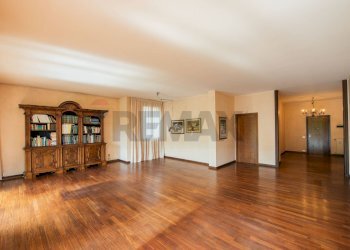 Stanza vuota - Appartamento Viale vittorio Emanuele II
 
23, Bergamo - foto 15