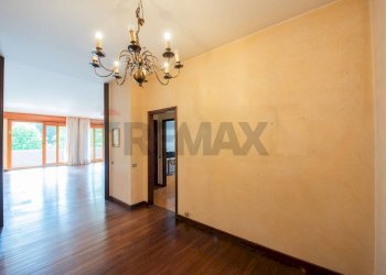 Stanza vuota - Appartamento Viale vittorio Emanuele II
 
23, Bergamo - foto 18