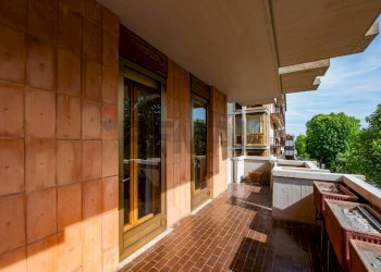 Balcone - Appartamento Viale vittorio Emanuele II
 
23, Bergamo - foto 23