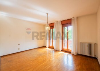 Stanza vuota - Appartamento Viale vittorio Emanuele II
 
23, Bergamo - foto 31