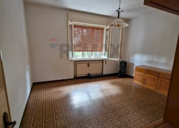 Stanza vuota - Casa indipendente Via Cavetto di Mezzo
 
660, Castelnovo Bariano - foto 9