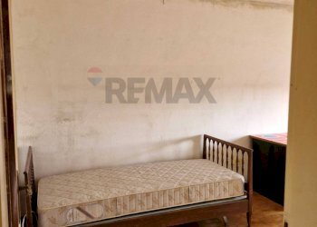 Camera / camera da letto - Casa indipendente Via Cavetto di Mezzo
 
660, Castelnovo Bariano - foto 12