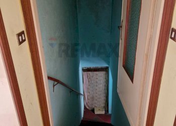 Hall / corridoio - Casa indipendente Via Cavetto di Mezzo
 
660, Castelnovo Bariano - foto 22