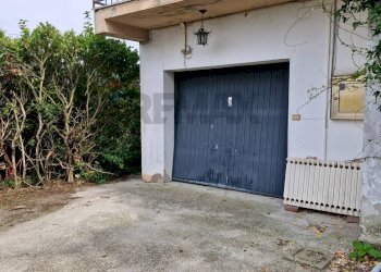 Casa all\'aperto - Casa indipendente Via Cavetto di Mezzo
 
660, Castelnovo Bariano - foto 29