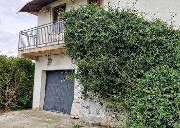 Casa all\'aperto - Casa indipendente Via Cavetto di Mezzo
 
660, Castelnovo Bariano - foto 30