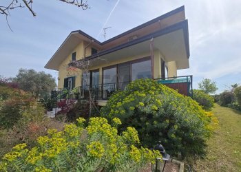 Casa all\'aperto - Casa indipendente Via Cesare Licini
 
105, Ortona - foto 3