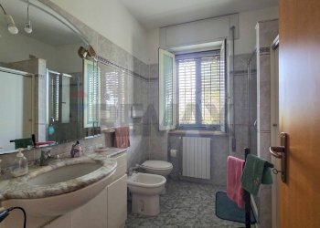 Bagno - Casa indipendente Via Cesare Licini
 
105, Ortona - foto 32