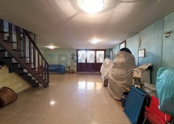 Hall / corridoio - Casa indipendente Via Cesare Licini
 
105, Ortona - foto 44