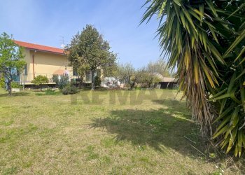 Giardino - Casa indipendente Via Cesare Licini
 
105, Ortona - foto 64