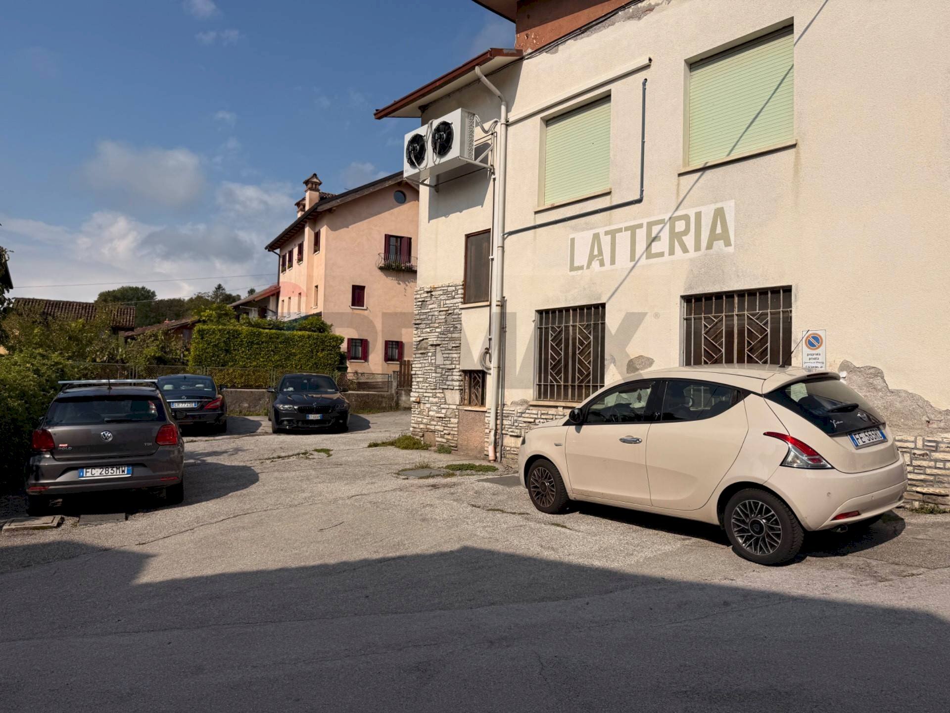 Edificio all\'aperto - Capannone Via Rovaia
 
91, Belluno - foto 2