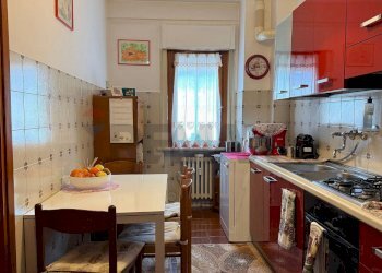 Cucina - Bilocale Via Feltre
 
105, Belluno - foto 1