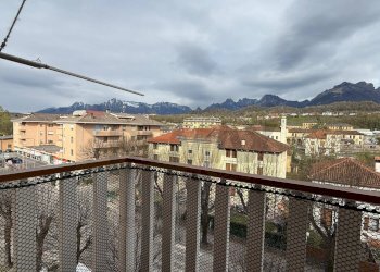 Balcone - Bilocale Via Feltre
 
105, Belluno - foto 13